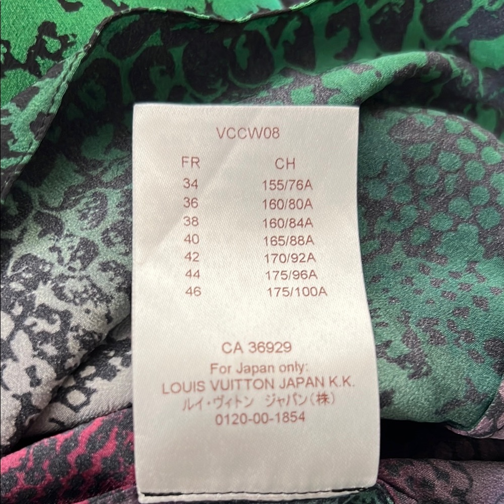 Louis Vuitton Purple Blue Graphic Wrap Blouse - Picture 16 of 16